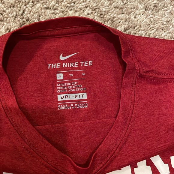 Kids Nike Oklahoma Sooners T-Shirt - Picture 2 of 4